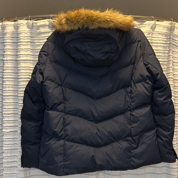 Preowned Tommy Hilfiger Woman’s Jacket Sz XL - Picture 4 of 6